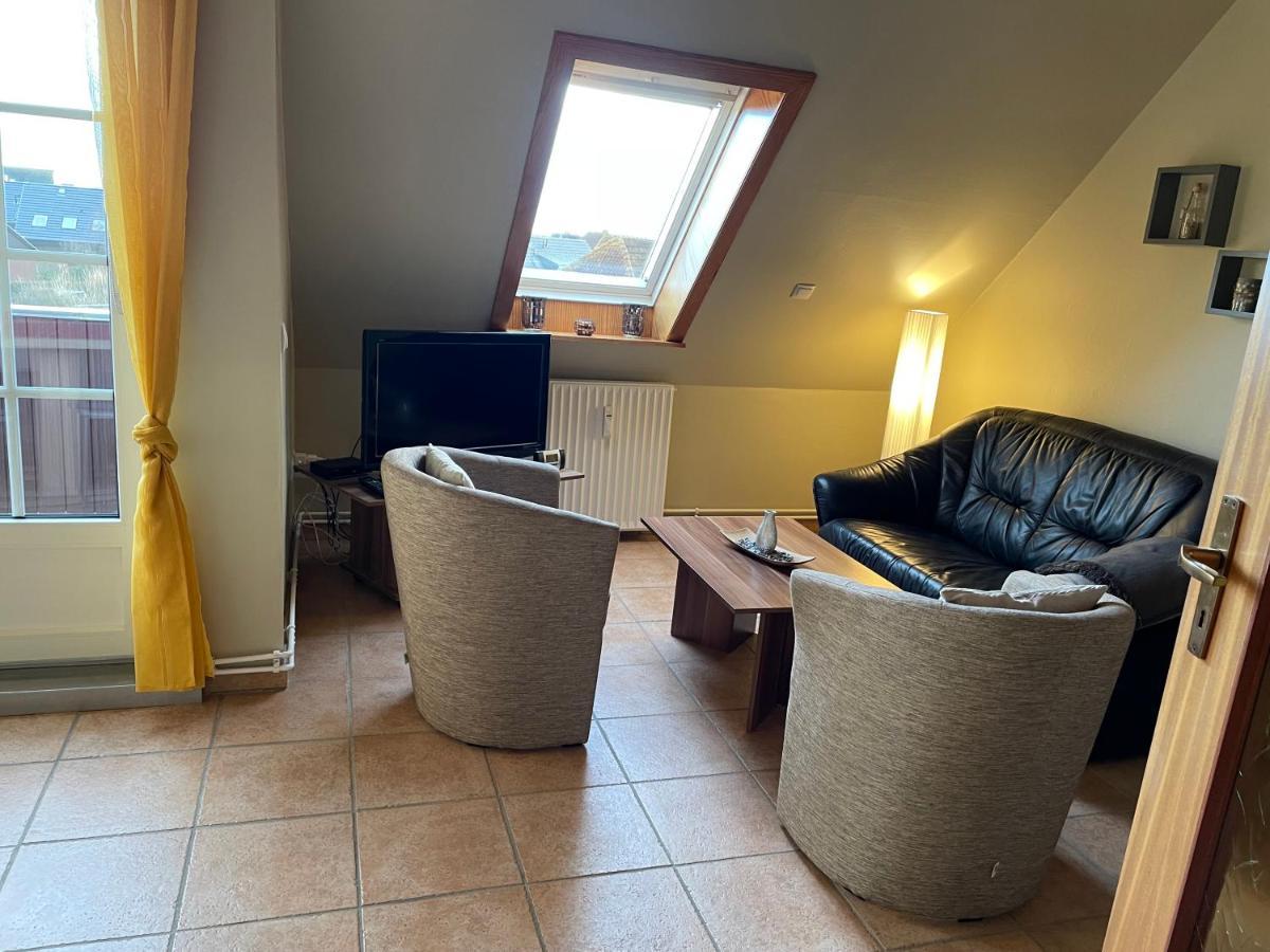Modernisierte Ferienwohnung Friedrichskoog - Spitze, Gegenueber Mutter-Kind-Klinik Εξωτερικό φωτογραφία